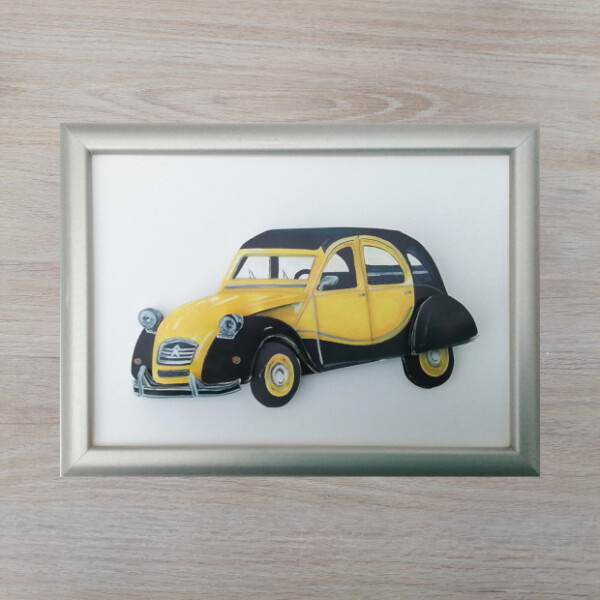 Deudeuche, une 2 CV Citroën ancienne, modèle charleston jaune et noire dans cadre argenté Deudeuche, une 2 CV Citroën ancienne, modèle charleston jaune et noire cadre argente en kit